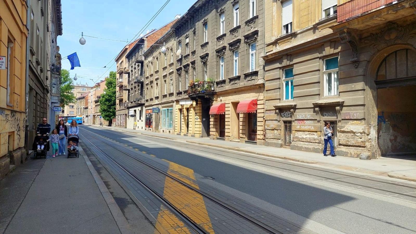 Tino Apartment Загреб Екстериор снимка